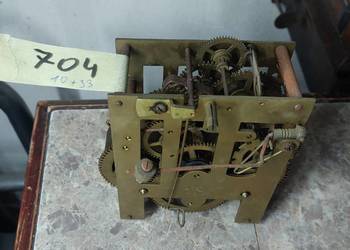 704 Mechanizm starego zegara ściennego Junghans uszkodzony