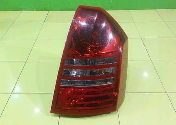 CHRYSLER 300C 3.0 CRD 06r SEDAN 4D lampa prawa tyl