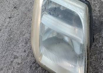 Lampa prawa przednia przód Citroen C2