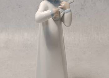 LLADRO seria NAO Dziewczynka z gitarą #67G/M Girl with Guitar