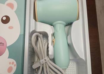 Suszarka do włosów dla dzieci marki Feekaa.