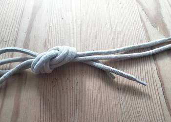 Sznurowadła okrągłe grube długość 75 cm kolor jasny beż