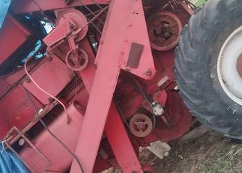 Kombajn international 531 części