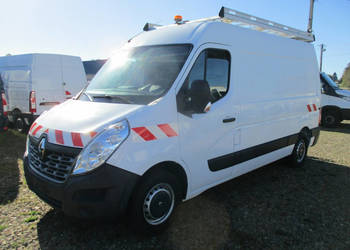 Renault Master L2H2 2.3 DCI 130KM \ dźwig 300kg \ zabudowa \ FV23%