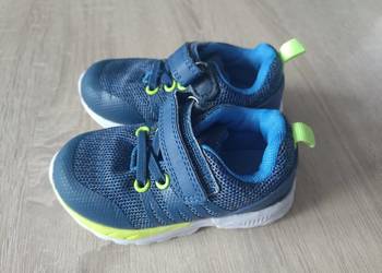 Buty sportowe/adidasy chłopięce Cool Club roz. 22