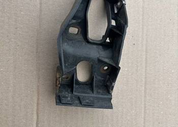Ślizg mocowanie progu Audi a4 b6 8e0853921b