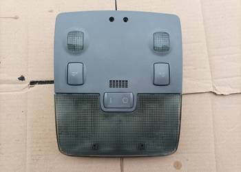 Lampka oświetlenie podsufitki górna Audi a4 b5 przód LIFT