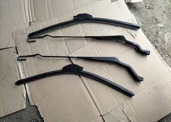 VOLVO S40 V40 RAMIĘ RAMIONA PRZEDNICH WYCIERACZEK