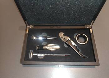 Elegancki zestaw do wina 5 elementów na PREZENT