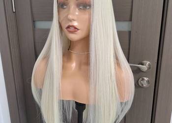 Peruka długa i prosta blond z koronką frontową