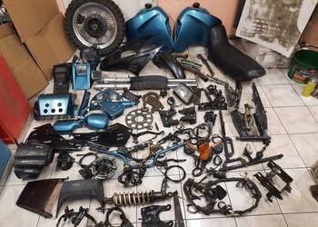 Suzuki DR 750 / dr 800 części bak amor owiewka koło linka oś