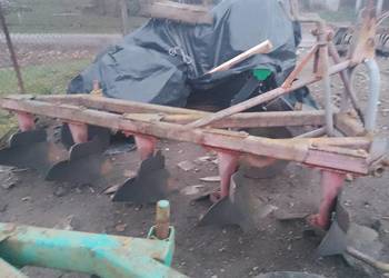 plug podorywkowy czesci