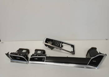 PORSCHE MACAN KRATKA NAWIEWU LISTWA DECOR KONSOLI 95B857224AA