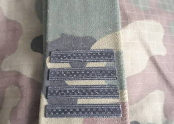 Pagon plutonowy, mundur polowy. Pagon plutonowy, mundur polowy.