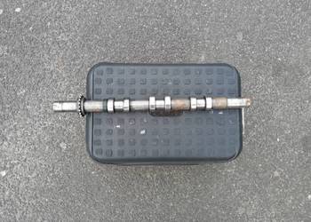 Wałek rozrządu 3.0 TD V6 306DT Range Rover