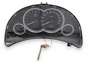 LICZNIK ZEGARY 13117946 CD Opel Corsa C 1.2 16V Benzyna 118 407km europa