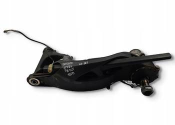 TYLNY WACHACZ TYŁ Triumph Speed Triple 1050 11-16 przekładnia piasta