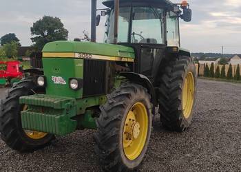 Ciągnik John Deere 3050 w oryginale