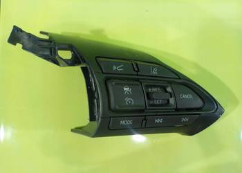 TOYOTA AYGO X 1.0 VVT-I 22r 5D przelaczniki kierownicy multifunkcja