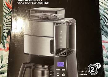 Ekspres do kawy Russell Hobbs z młynkiem