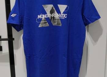 4F świetna koszulka chabrowa jak nowa XL