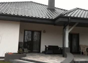 DOM Z DUŻĄ DZIAŁKĄ W ZIELONEJ OKOLICY