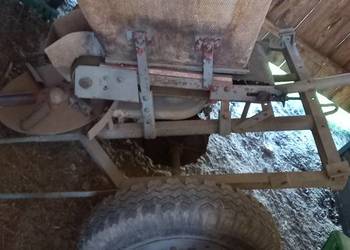 Rozsiewacz nawozu  Kos