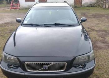 Volvo v70 II  2004r. 2.4 D5
