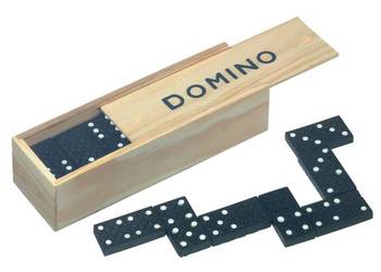 gra domino w drewnianym pudełku
