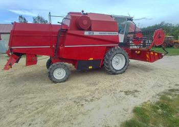 Kombajn Massey Ferguson 23