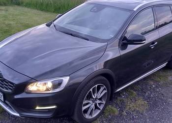 Volvo v60 cross country 2.0 D3 Automat