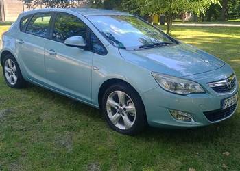 Opel Astra J 1.7 CDTI KLIMA