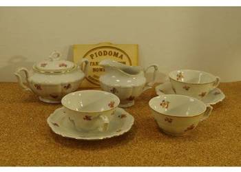 Porcelanowy zestaw śniadaniowy „Drobne Kwiaty” – cukiernica, mlecznik i 3 f