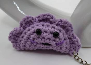 Brelok Pierożek Pieróg Pastelowy Fiolet Crochet