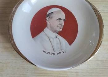 Japońska i angielskia porcelana