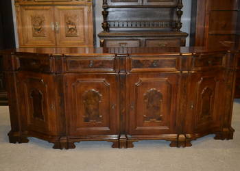 komoda włoska .orzech .238 cm.