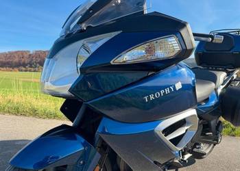 Triumph trophy 1215 SE 2015r