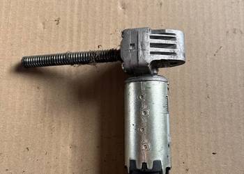 Silniczek regulacji fotela Opel insignia a 835702512