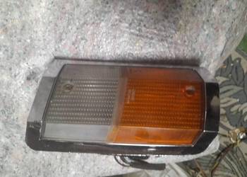 Lampa z kierunkowskazem przednia w błotniku fiat 125 p