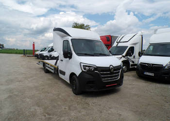 Renault Master auto laweta pomoc drogowa auto pomoc