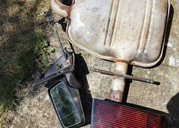 Volkswagen Golf 3 oryginalne lusterko lewe, lampa tył lewa, tłumik środkowy Volkswagen Golf 3 oryginalne lusterko lewe, lampa tył lewa, tłumik środkowy
