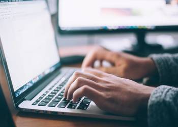 Naprawa Laptopów, Komputerów PC i konsol