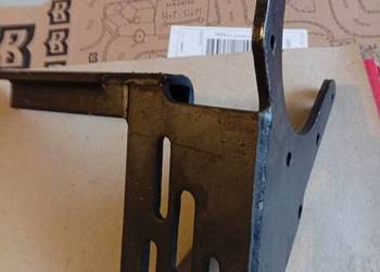 Wspornik sprężarki MF-4