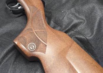 Wiatrówka Weihrauch HW 30 kal. 4.5mm drewniana osada