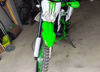 Cross Defender 250