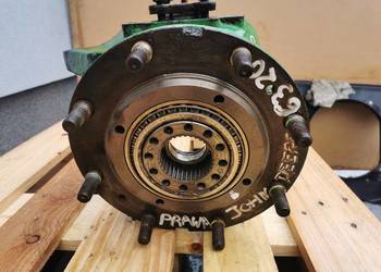 Zwrotnica prawa John Deere 6320 {J.D}