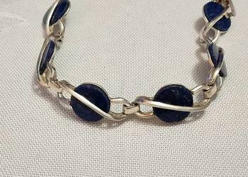 Srebrna bransoletka z kamieniem