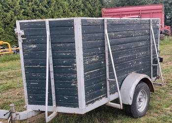 Przyczepka do przewozu zwierząt