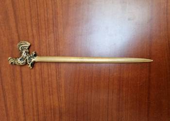 Zabytkowy nóż do otwierania listów