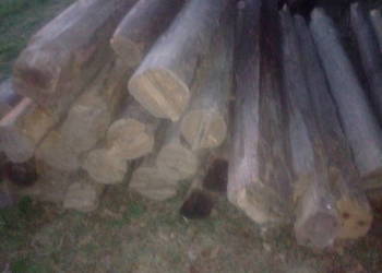 Stare bale z rozbiórki